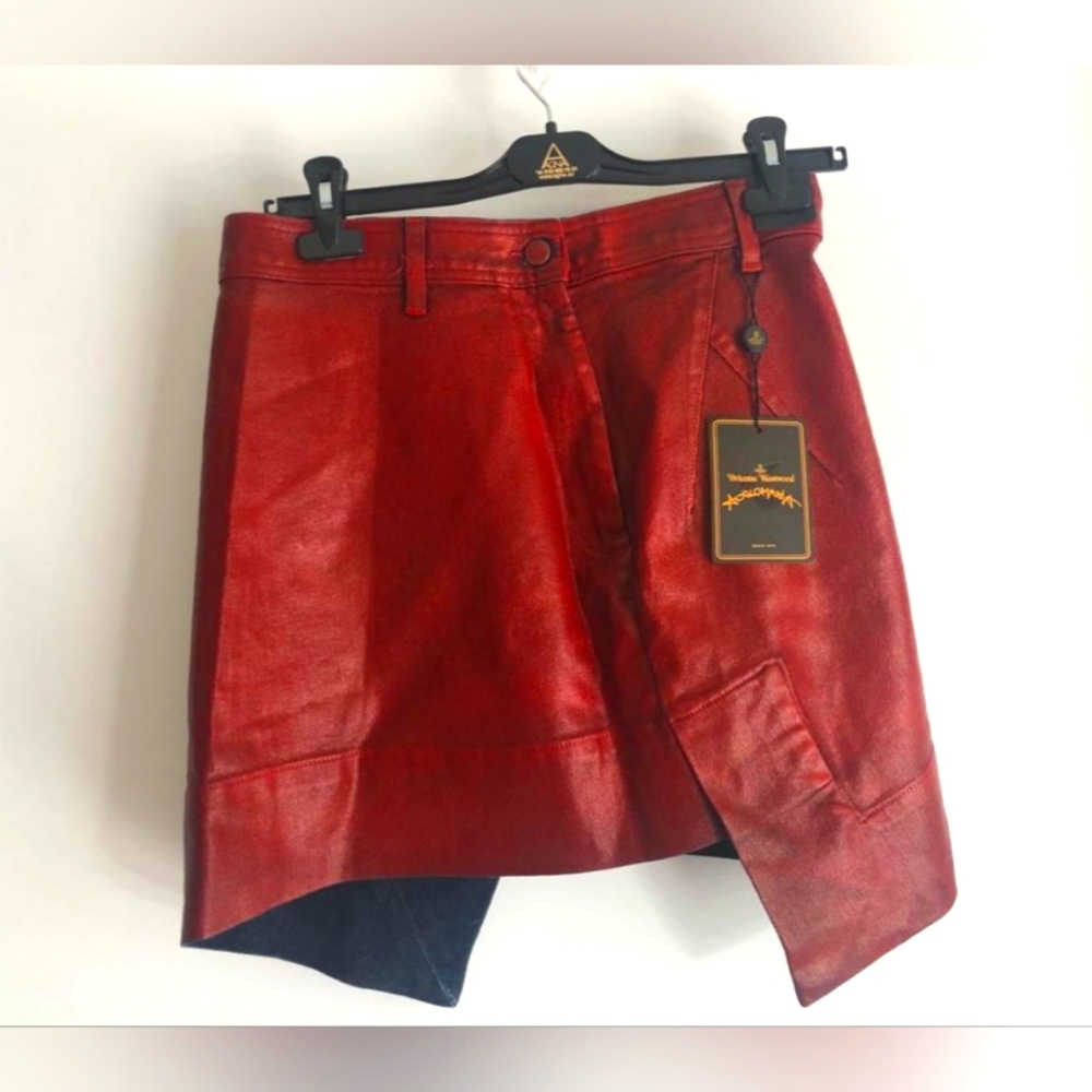 Vivienne westwood skirt.